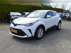 Toyota C-HR - 1.8 Hybrid Active NL-Auto / Apple, android / Led verl. / Clima / 67000KM