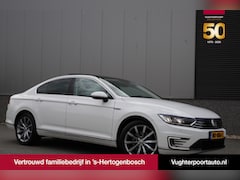 Volkswagen Passat - 1.4 TSI GTE 218pk/*Highline*Adaptive/Virtual/Sunroof/Trekh./Leder/18"