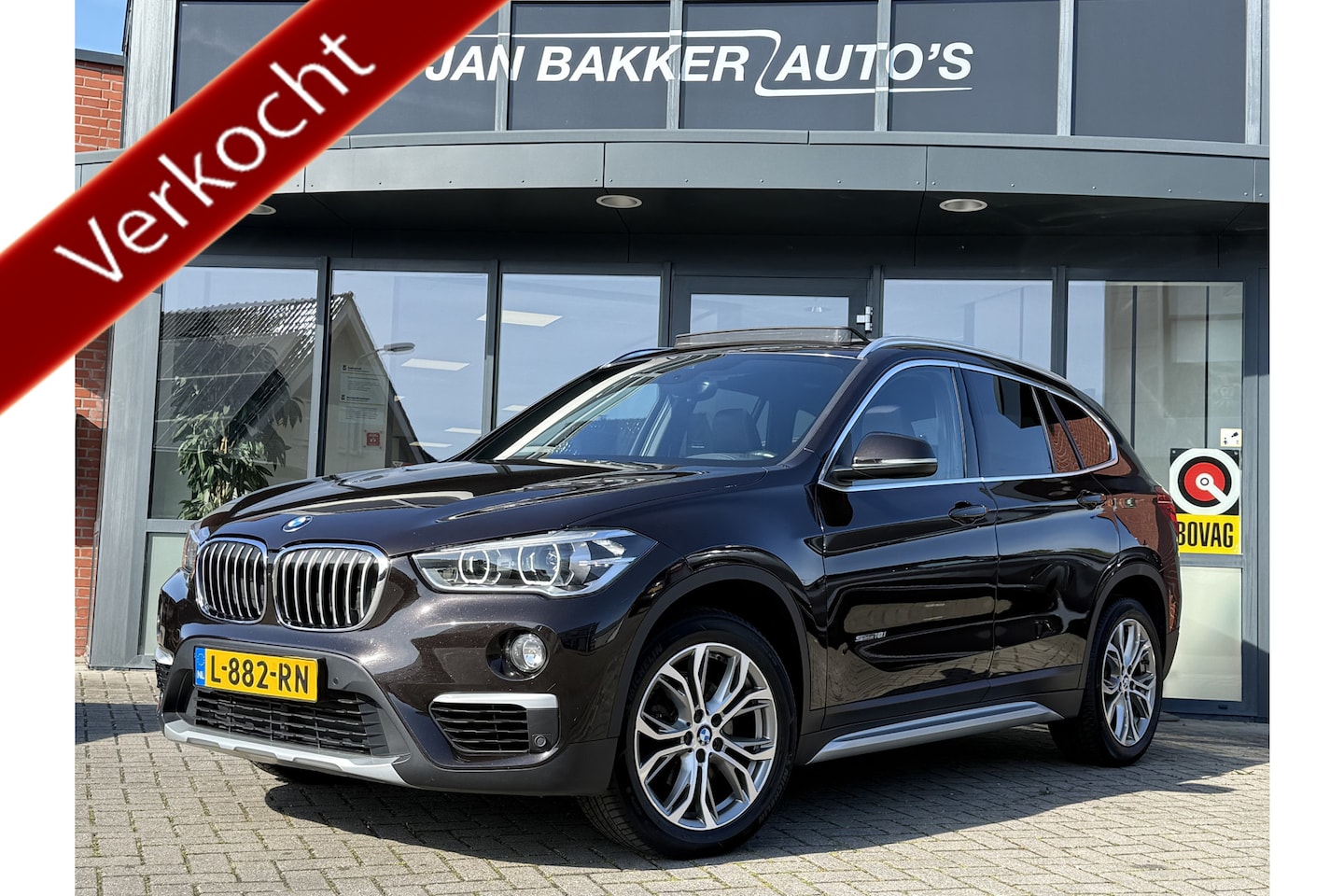 BMW X1 - sDrive18i High Executive ✅ Panodak ✅ Leer ✅ NaviPro ✅ - AutoWereld.nl