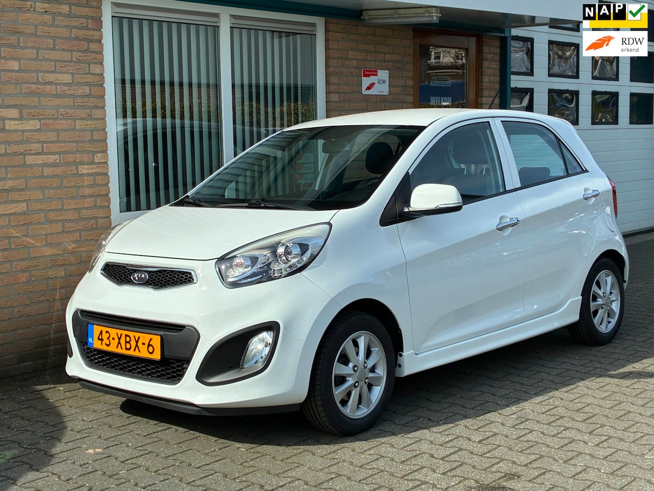 Kia Picanto - 1.2 CVVT R-SportbyKia 1.2 CVVT R-Sport by Kia - AutoWereld.nl