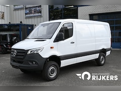 Mercedes-Benz Sprinter - 319 CDI L2H1 4x4 LED, Trekhaak, MBUX met camera en parkeerpakket
