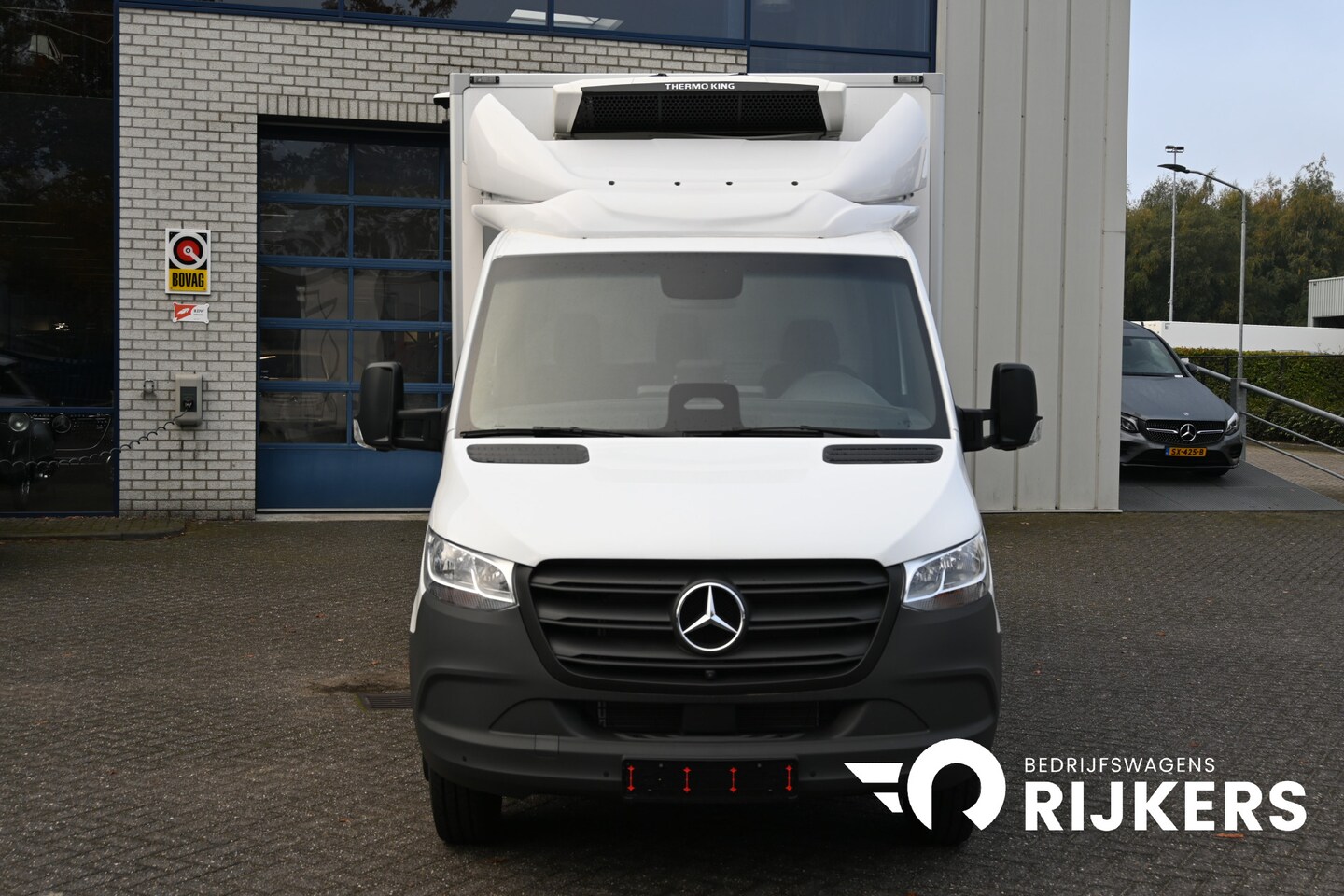 Mercedes-Benz Sprinter - 517 CDI Koel-vries Bakwagen met laadklep Thermoking V500 Max D/N koeling - AutoWereld.nl