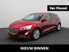 Ford Focus - 1.0 EcoBoost Titanium Business | Afn. Trekhaak | Stoel- & Stuurwielverwarming | Camera | K