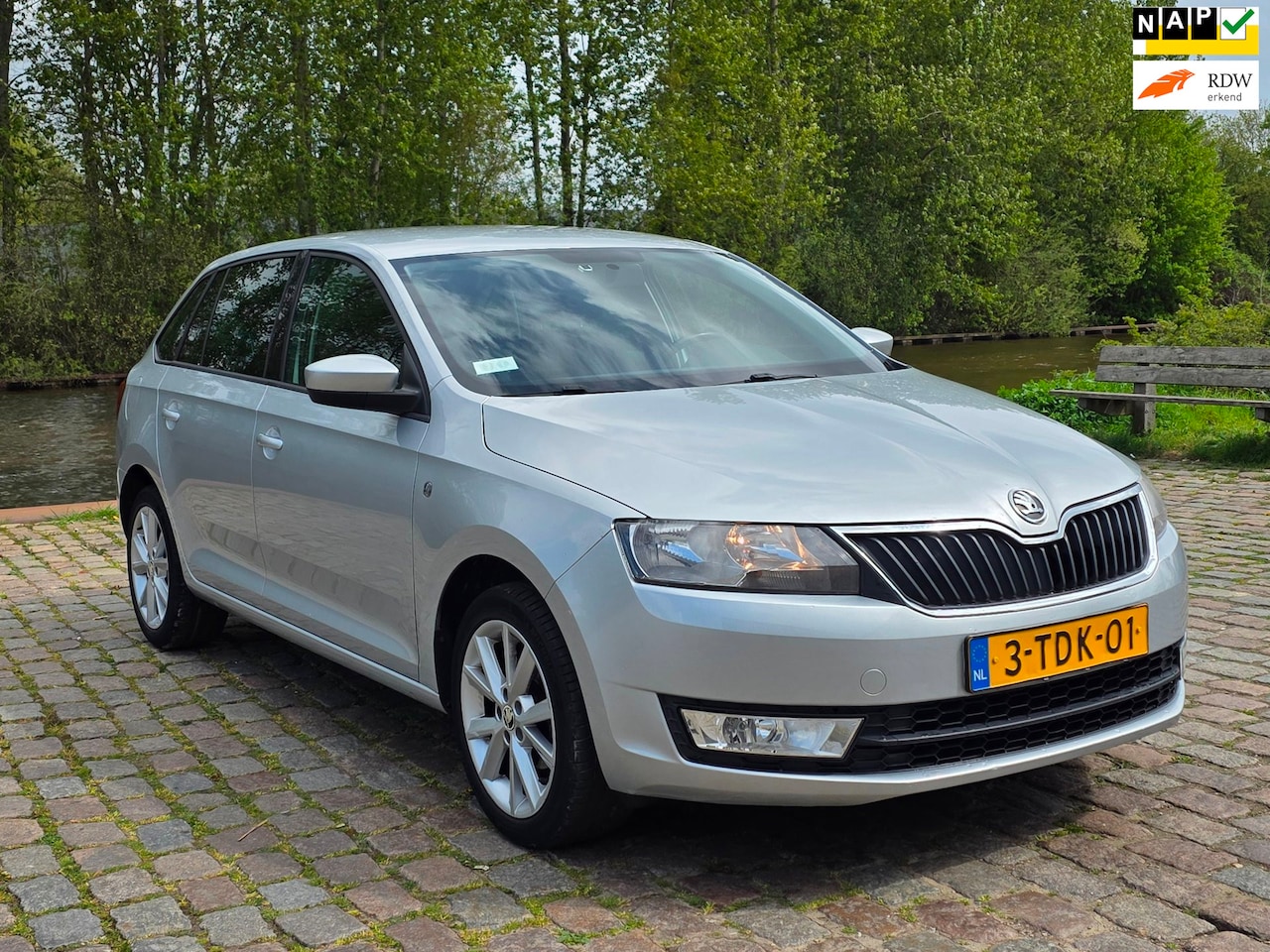 Skoda Rapid Spaceback - 1.2 TSI Greentech Ambition Businessline Pro 2e eigenaar dealer onderhouden navigatie cruis - AutoWereld.nl