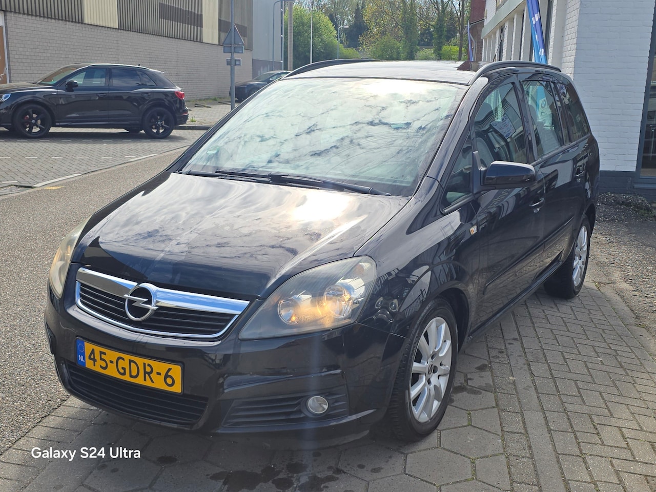Opel Zafira - 1.8 Temptation*2e eigenaar*7 persoon*nap*apk 4-2027*airco*rijd perfect*inruil mog!!! - AutoWereld.nl