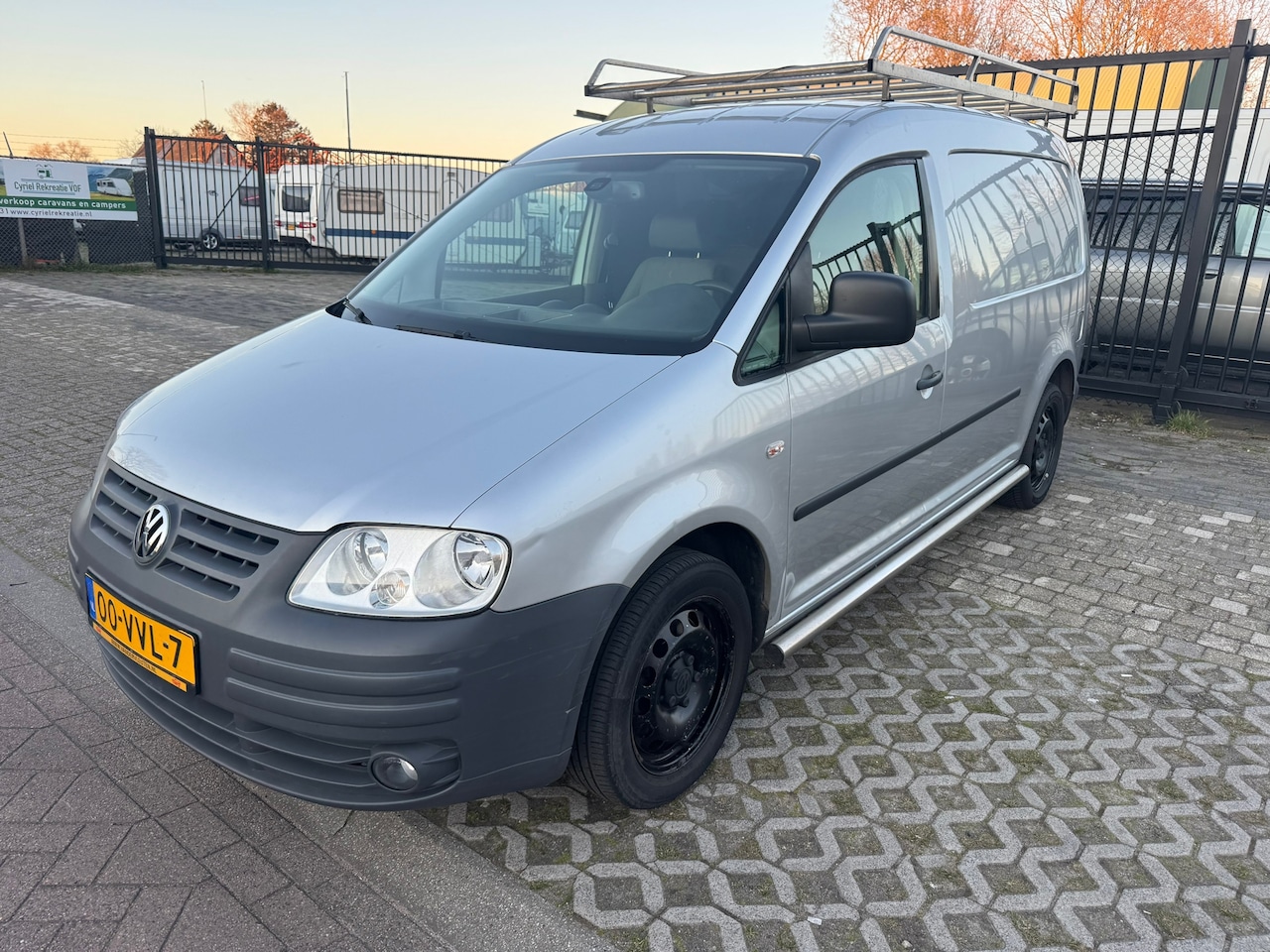 Volkswagen Caddy Maxi - 2.0 TDI - AutoWereld.nl