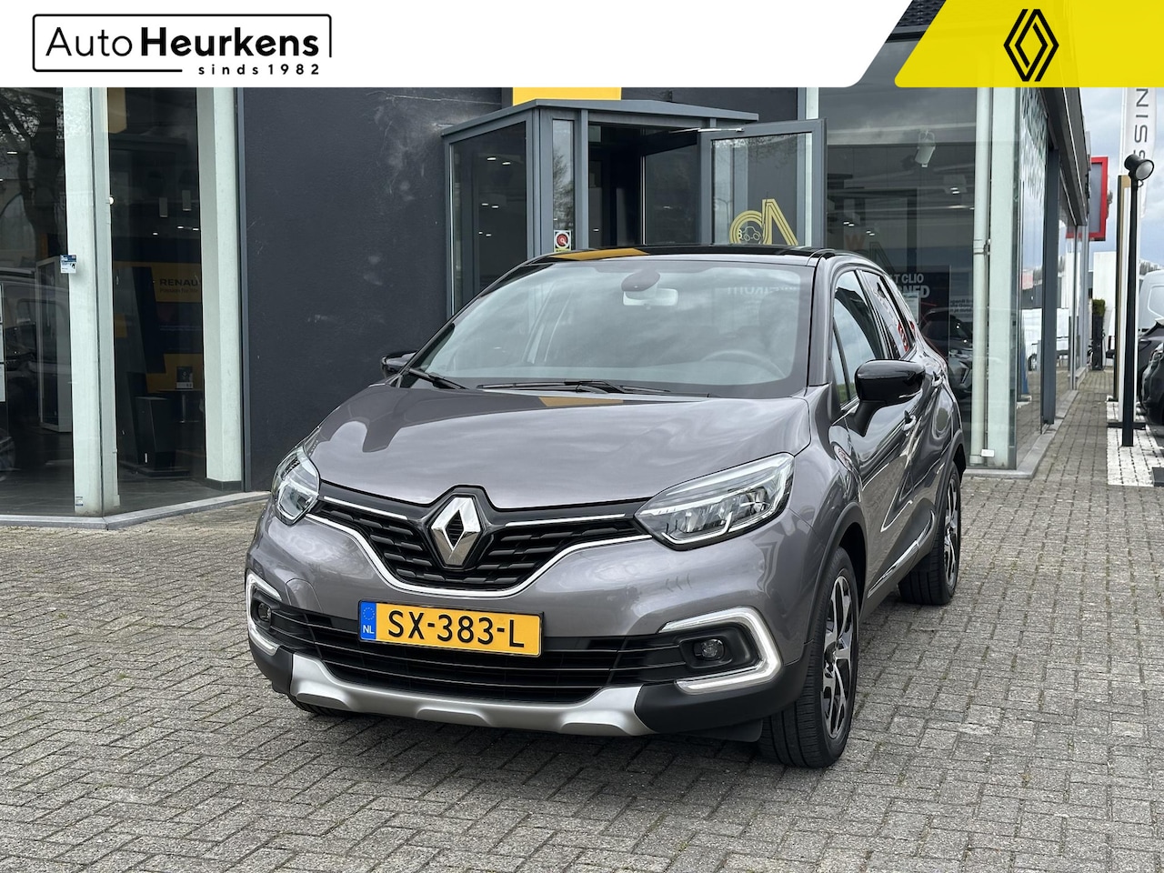 Renault Captur - TCe 90 Intens l Origineel NL l 1e-Eigenaar l Volledige onderhoudshistorie - AutoWereld.nl