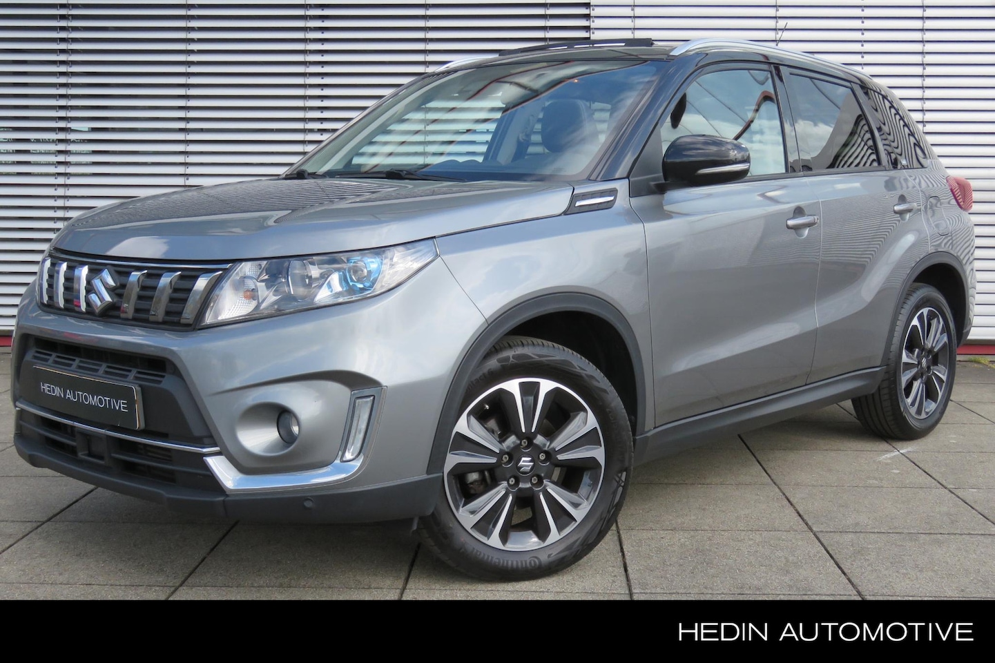 Suzuki Vitara - 1.0 Boosterjet Stijl | Schuif/Kanteldak | Afneembare Trekhaak | Achteruitrij camera | Deal - AutoWereld.nl