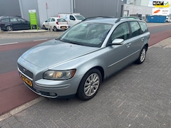Volvo V50 - 2.4 Summum Automaat NW APK Koopje