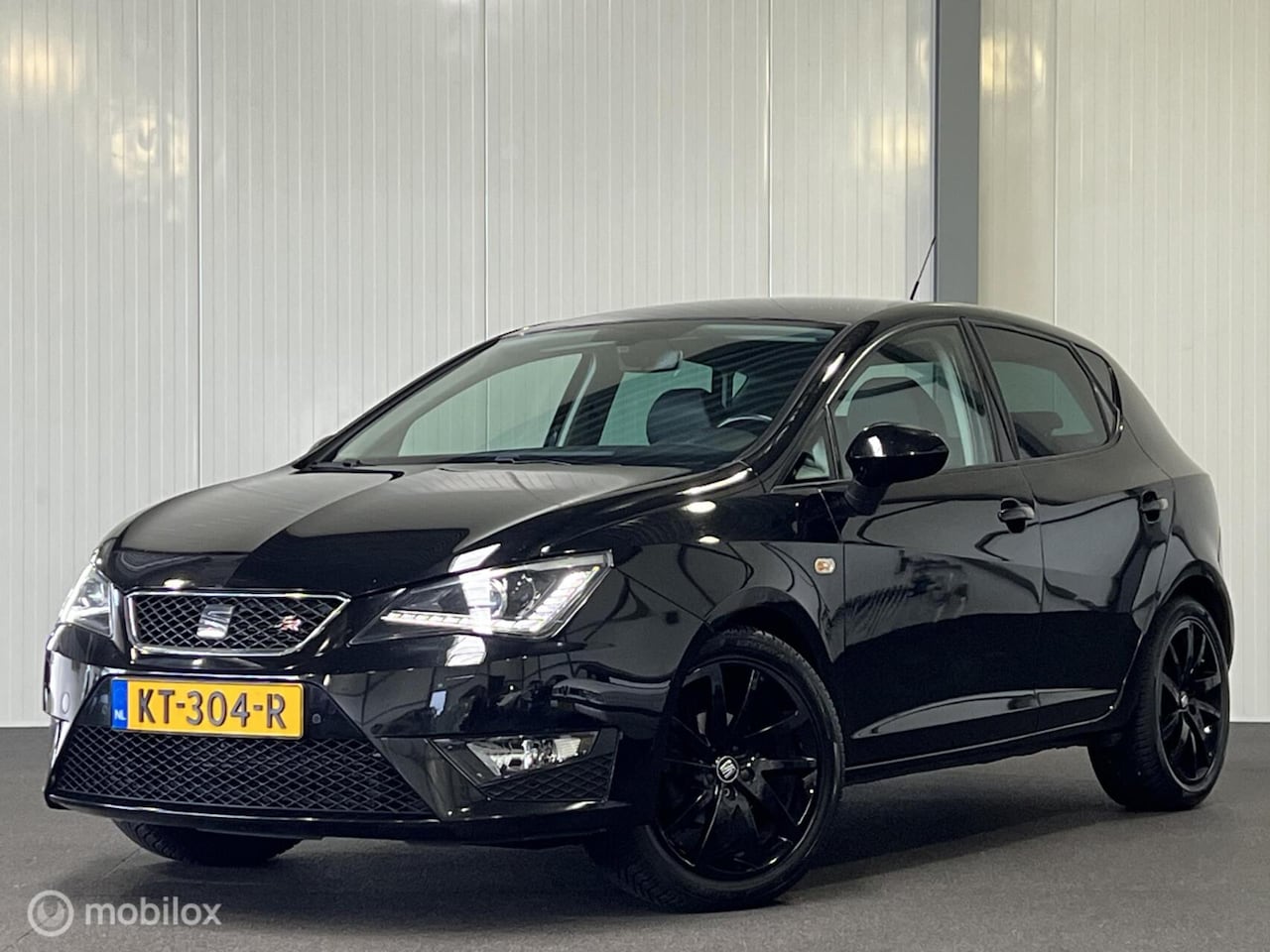 SEAT Ibiza - 1.4 TDI FR [ NAP led/xenon leer/alcantara camera ] - AutoWereld.nl