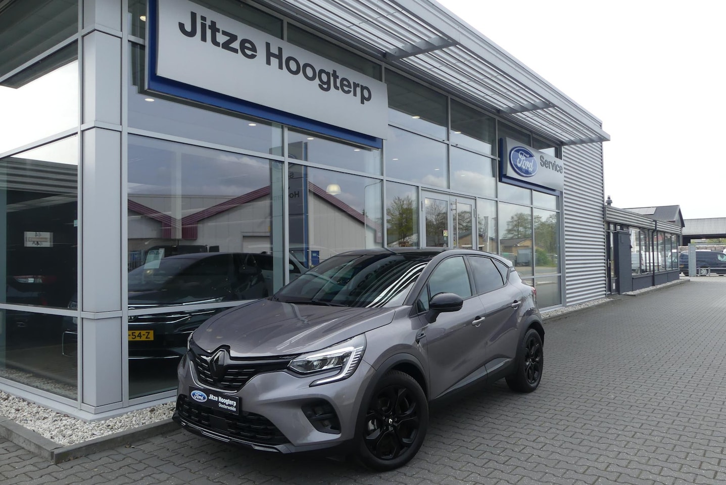 Renault Captur - 1.6 E-Tech Plug-in Hybrid 160 Rive Gauche WINTER PACK, ADAPT. CRUISE, CLIMA, NAVI, CAMERA, - AutoWereld.nl