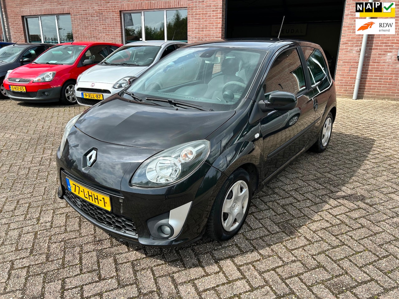 Renault Twingo - 1.2-16V Dynamique // Airco // Nieuwe APK !! - AutoWereld.nl