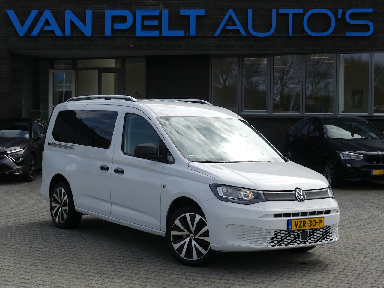 Volkswagen Caddy Cargo Maxi - 2.0 TDI 122pk Style / Airco / Cruise - AutoWereld.nl
