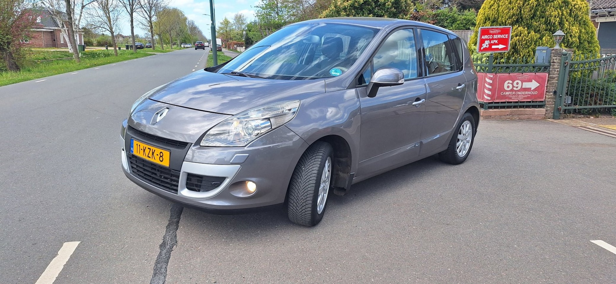 Renault Scénic - 2.0 Privilege AUTOMAAT - AutoWereld.nl