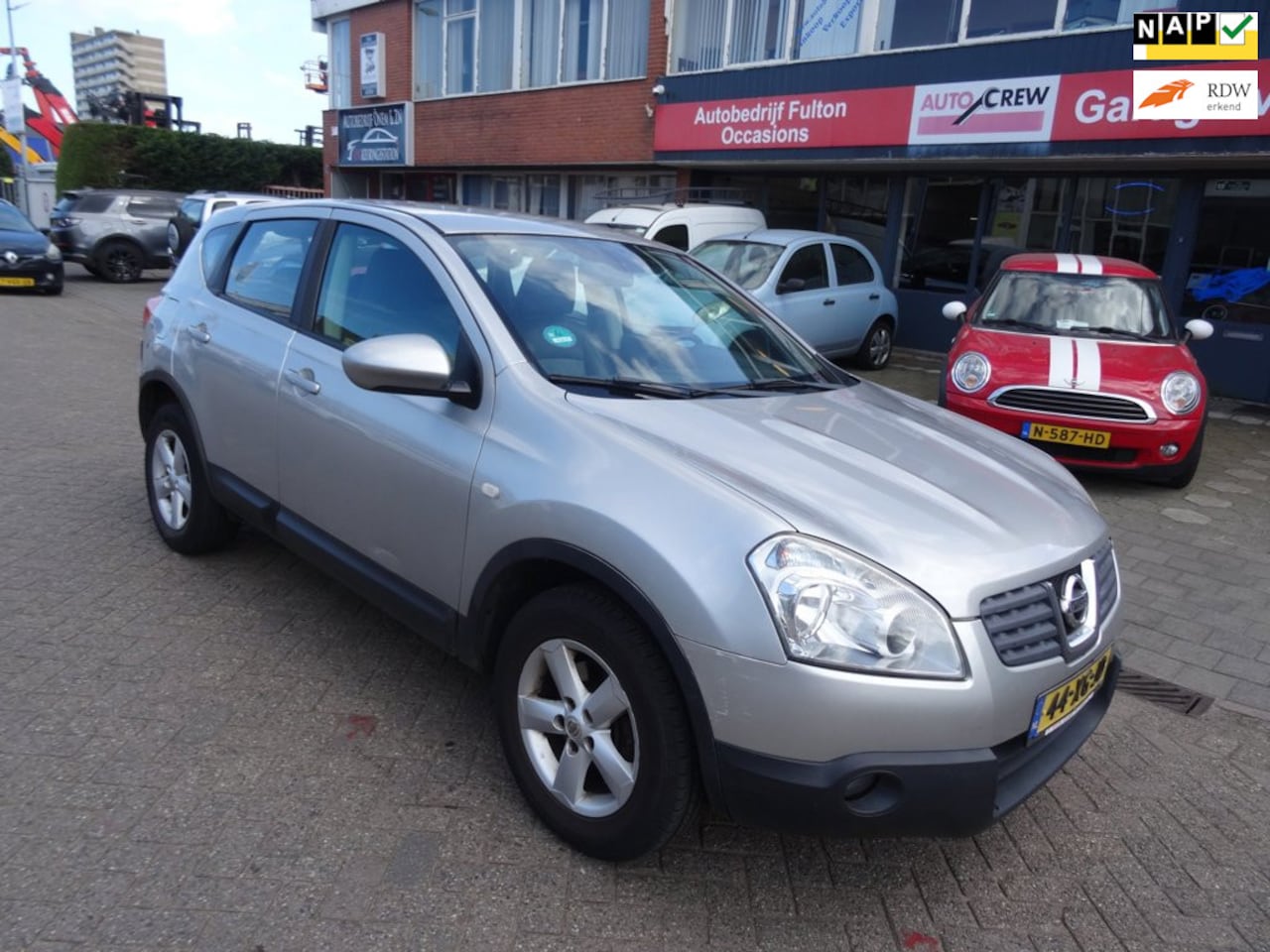 Nissan Qashqai - 1.6 Acenta/Airco/Lederbekl./PDC/Cruise - AutoWereld.nl