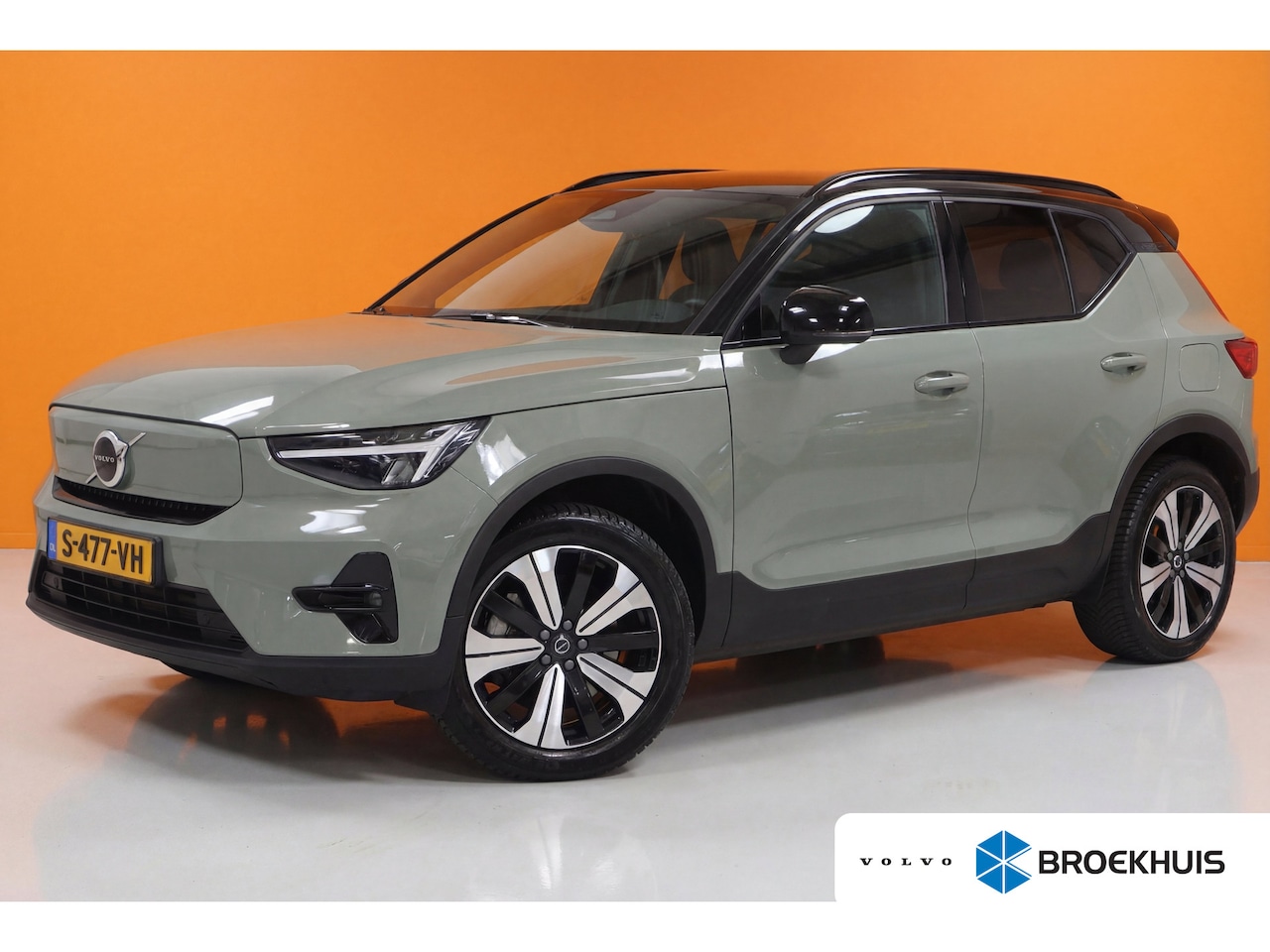 Volvo XC40 - Recharge Plus | Trekhaak | Lane Assist | Sage Green | - AutoWereld.nl