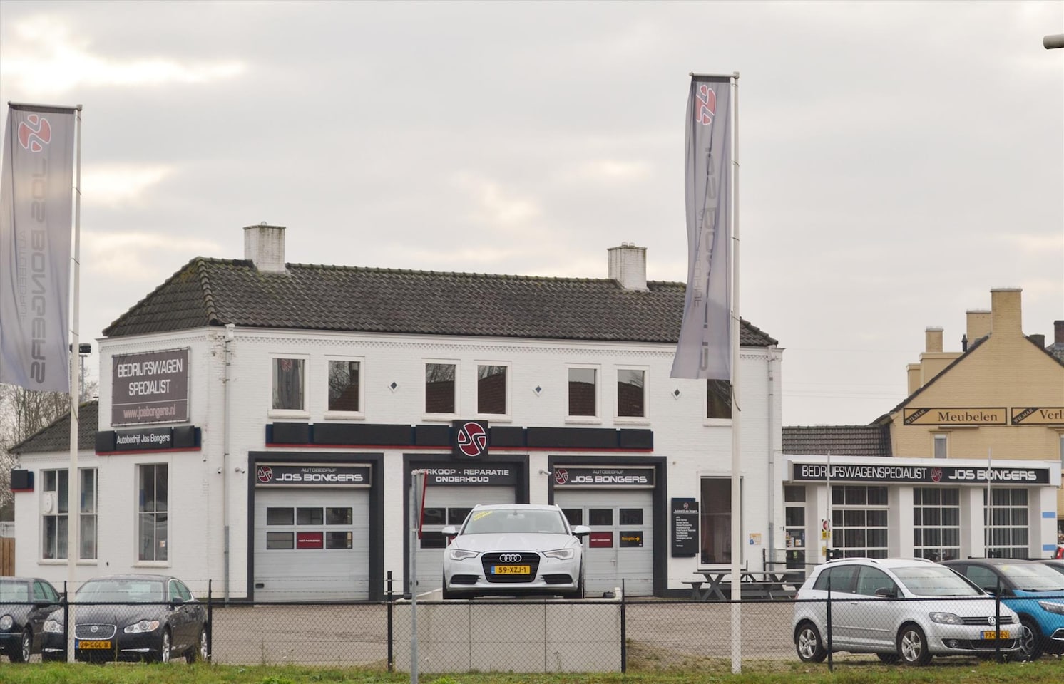 Peugeot Rifter - 1.2 PureTech 110pk S&amp;S Allure - AutoWereld.nl