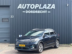 Kia e-Niro - ExecutiveLine 64 kWh SOH 100% |Face 3|Warmtepomp|ACC/JBL/CAMERA