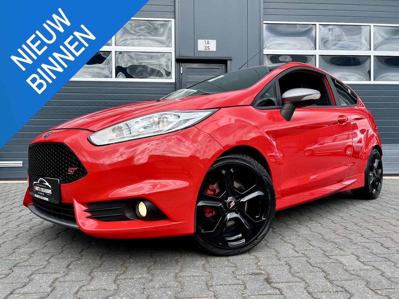 Ford Fiesta - 1.6 ST *183PK*RACE RED*17”LMV - AutoWereld.nl