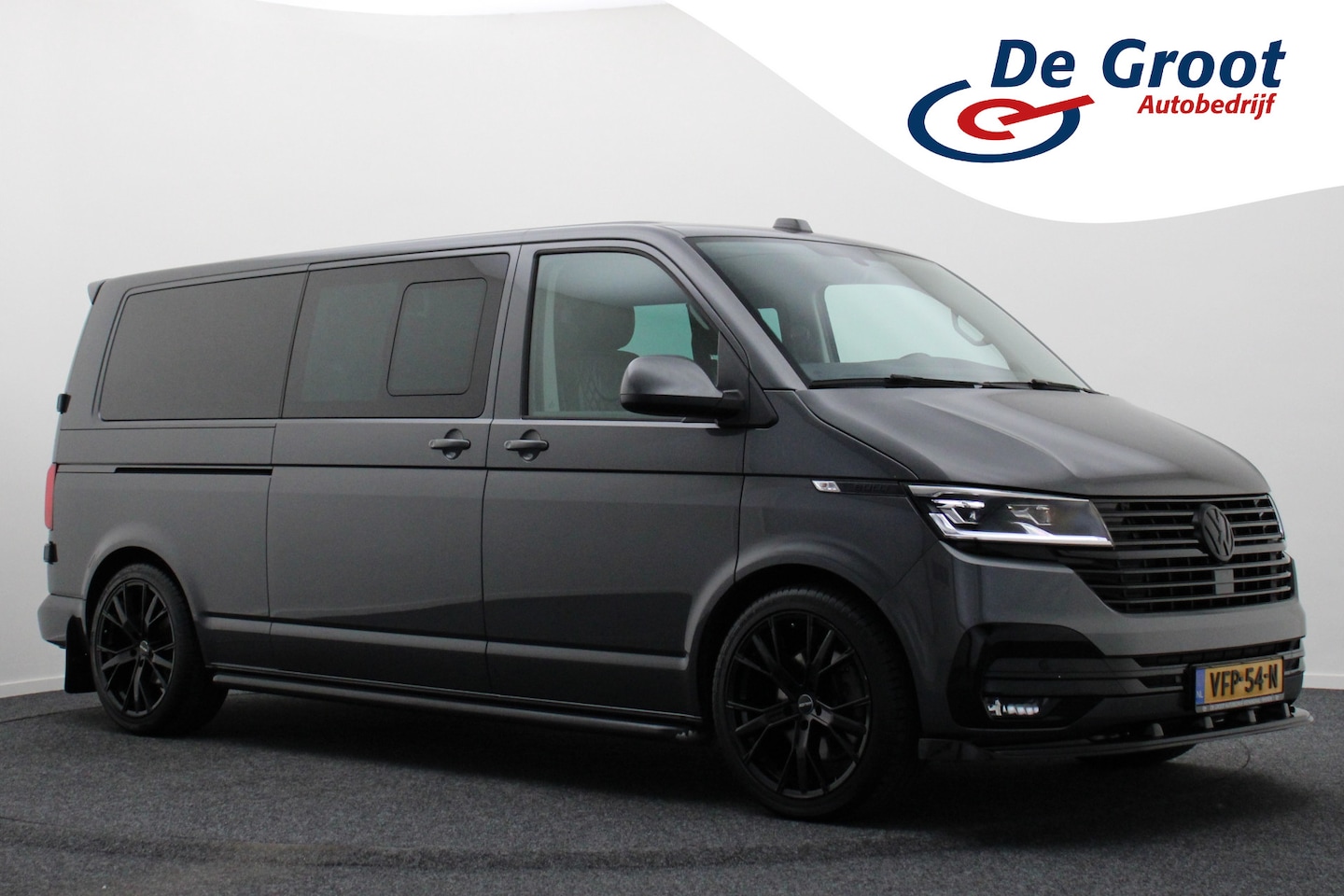 Volkswagen Transporter - 2.0 TDI DSG L2H1 30 DC Bulli Leer, 2x Elektr. Schuifdeur, ACC, Camera, Apple Carplay, LED, - AutoWereld.nl