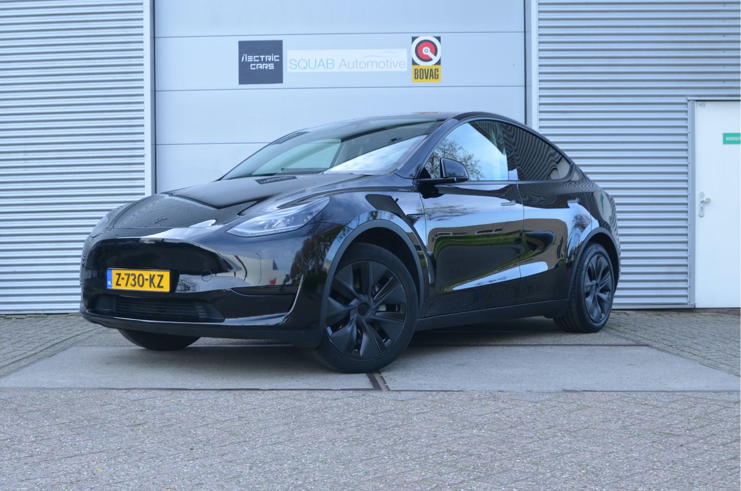 Tesla Model Y - Long Range RWD 75 kWh AutoPilot3.0 Ryzen, Meerprijs FSD 99,- p/mnd - AutoWereld.nl