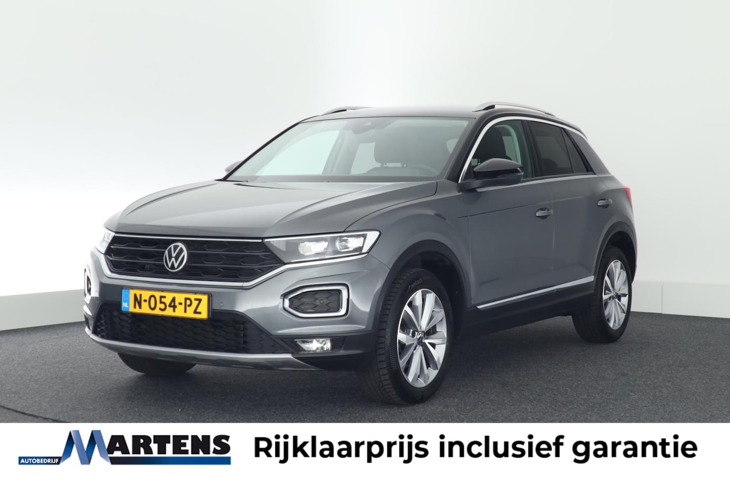 Volkswagen T-Roc - 1.5 TSI 150pk DSG Style Camera Trekhaak Stoelverwarming - AutoWereld.nl