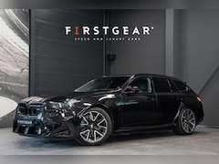 BMW 5-serie Touring - M5 *Bowers & Wilkins / Carbon-interieur / Stoelventilatie / Panorama / Memory / Keyless /