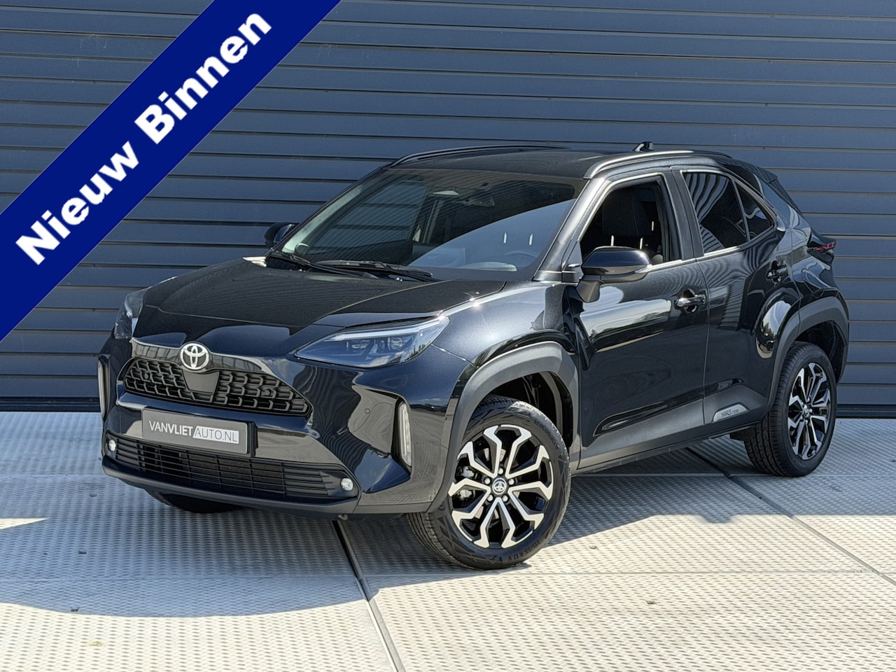 Toyota Yaris Cross - 1.5 Hybrid 130 PK AUT Dynamic / Camera / Blind spot / Navigatie - AutoWereld.nl