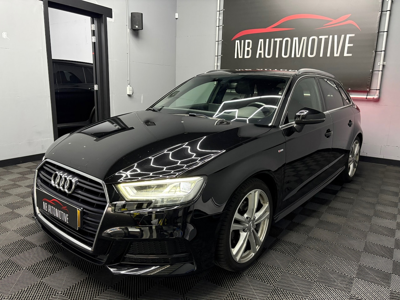 Audi A3 Sportback - 1.0 TFSI Sport S Line Edition 1.0 TFSI Sport S Line Edition - AutoWereld.nl
