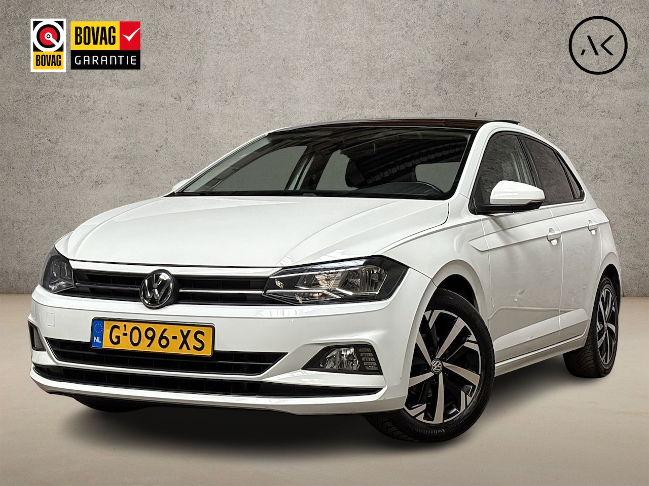 Volkswagen Polo - 1.0 TSI Sportline Automaat (SCHUIFDAK, APPLE CARPLAY, KEYLESS, CLIMATE, MODE KNOP, SPORTST - AutoWereld.nl