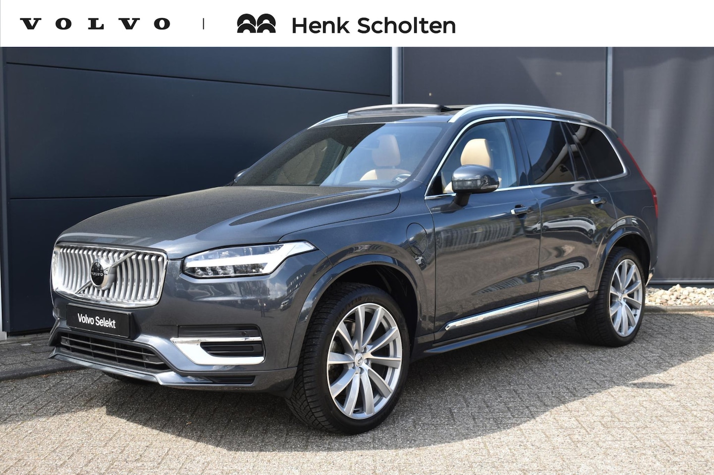 Volvo XC90 - T8 Recharge AWD Inscription | Panoramadak | Verwarmbare voorstoelen met massagefunctie en - AutoWereld.nl