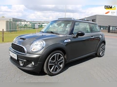 MINI Cooper S - 1.6 10 Years II AUTOMAAT