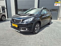 Peugeot 2008 - 1.2 PureTech Allure Pano Trekhaak Airco