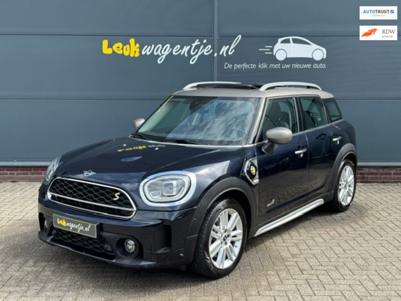 MINI Countryman - Mini 1.5 Cooper SE ALL4 Classic Aut. *pano - AutoWereld.nl