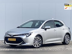 Toyota Corolla - 1.8 Hybrid First Edition NVIA CAMERA DEALER ONDEHOUD 1STE EIGENAAR