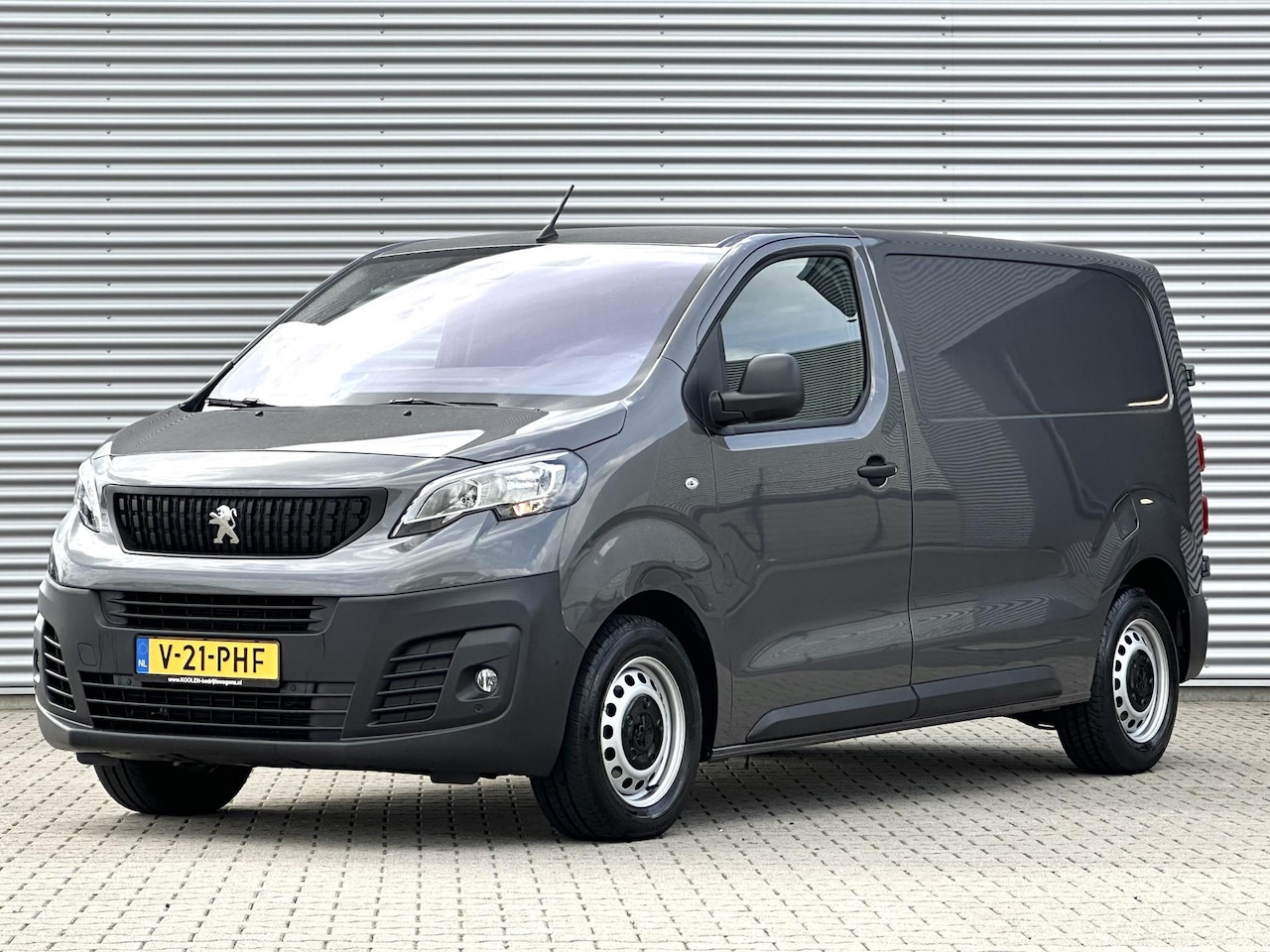 Peugeot Expert - 2.0 BlueHDI 145 PK Automaat Cruise|Camera|Navi - AutoWereld.nl