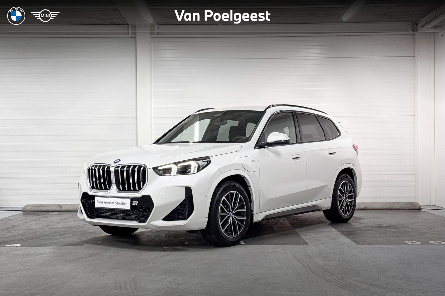 BMW X1 - xDrive25e | M-Sport | Comfort Access | Stoelverwarming  | Parking Assistant - AutoWereld.nl