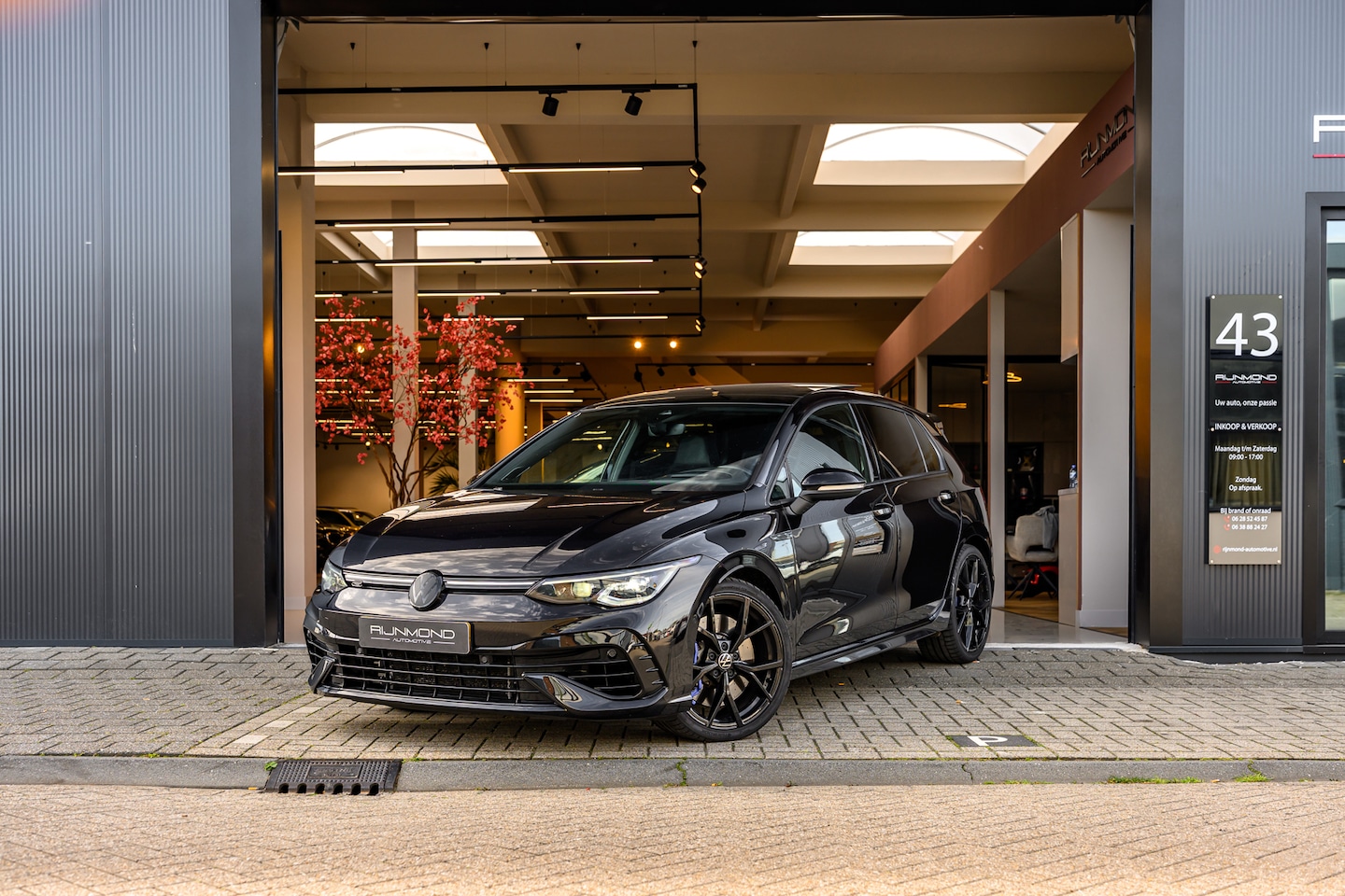 Volkswagen Golf - 2.0 TSI R 4Motion Performance|Pano|Akrapovic|Head-Up|Harman Kardon|Memory Seats| - AutoWereld.nl