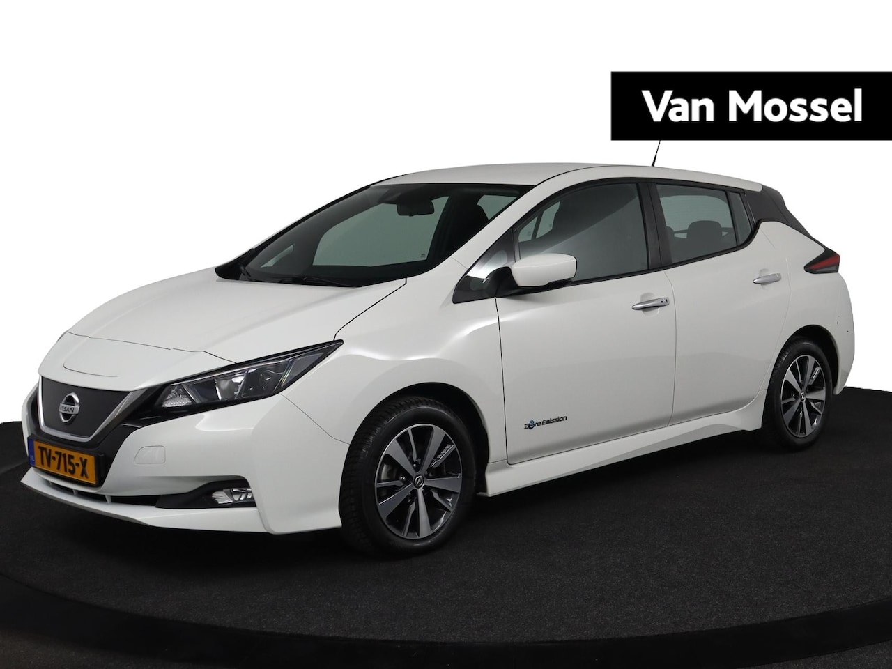 Nissan LEAF - Acenta 40 kWh | Navi | Camera | All-Season Banden | Cruise Control | Climate Control | - AutoWereld.nl