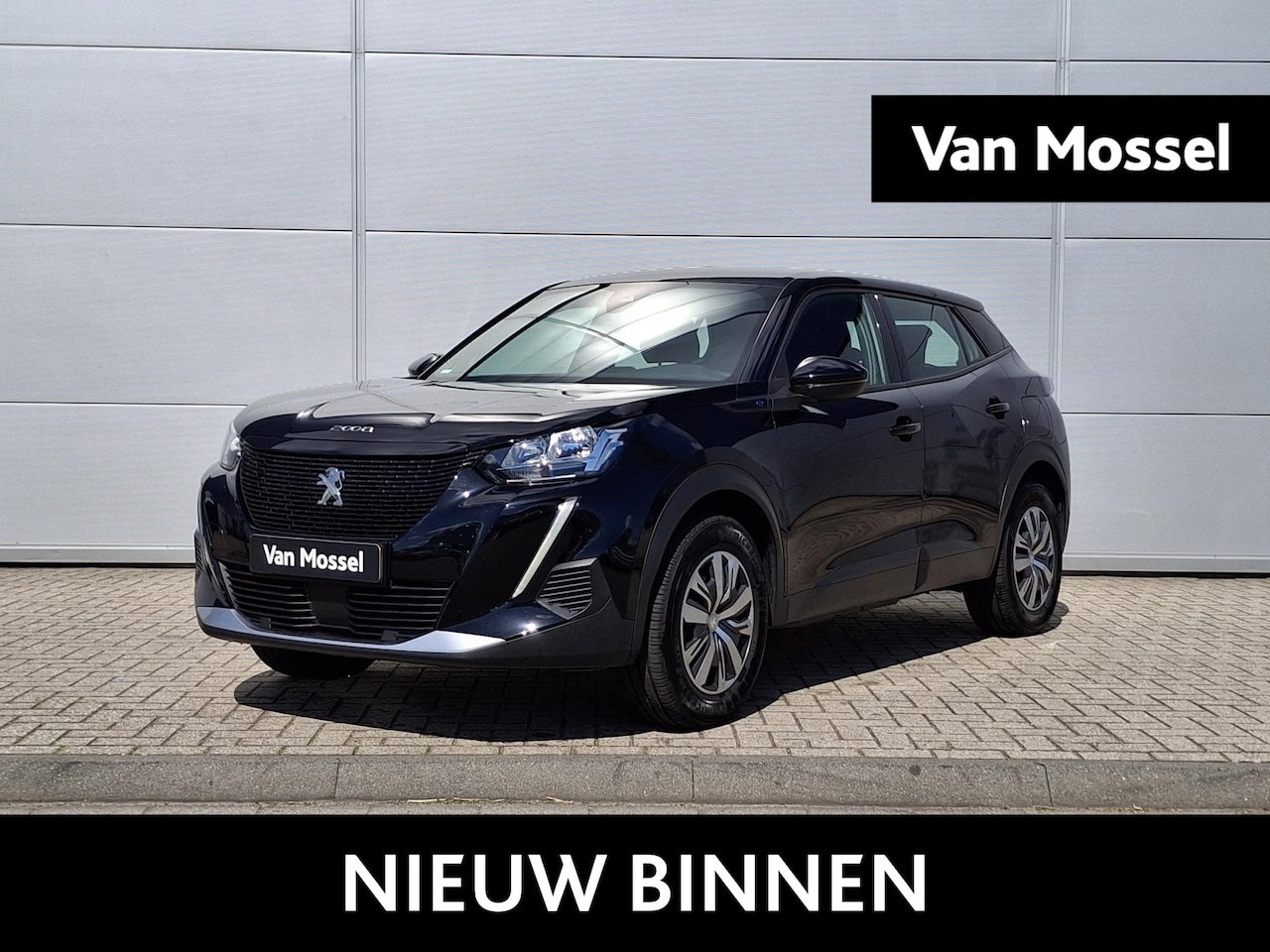 Peugeot e-2008 - EV Active 50 kWh | Camera | Cruise Control | Keyless Start | Apple Carplay/Android Auto - AutoWereld.nl