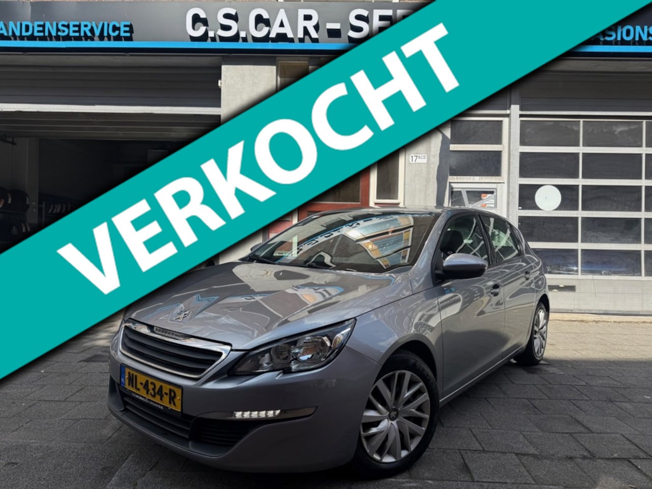 Peugeot 308 - 1.2 PureTech Blue Lease Airco | Navi | Cruise | NAP - AutoWereld.nl