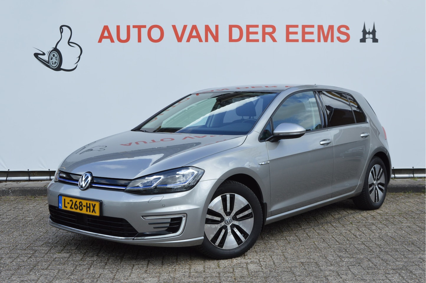 Volkswagen e-Golf - E-DITION Warmtepomp / SOH 92% / Addapt. Cruise / Apple,android - AutoWereld.nl