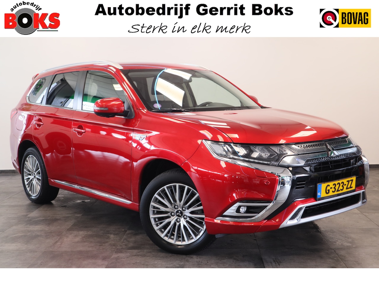 Mitsubishi Outlander - 2.4 PHEV Intense+ Trekhaak 360 Camera Kantel dak - AutoWereld.nl