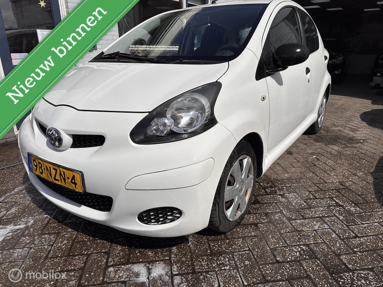 Toyota Aygo - 1.0-12V Access 1.0-12V Access - AutoWereld.nl