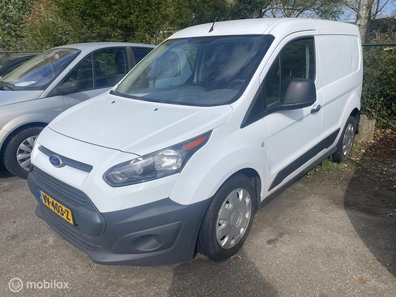 Ford Transit Connect - 1.5 TDCI L1 Ambiente * SCHADE / TURBO PROBLEEM * - AutoWereld.nl