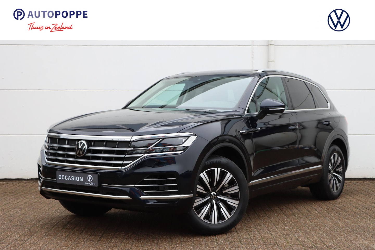 Volkswagen Touareg - 4Motion 3.0 TSI Hybrid 340pk Tiptronic | Trekhaak | Pano | Leder - AutoWereld.nl