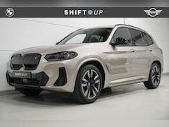 BMW iX3 - 80 kWh M-Sport | Panoramadak | ACC | Elektr. Trekhaak