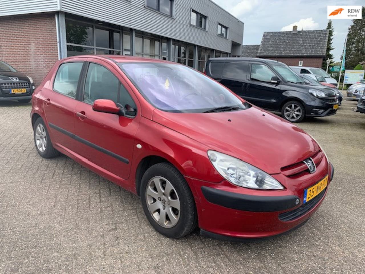 Peugeot 307 - 1.6-16V XS airco,cruise € 950.- 2004 1 Jr.Apk zo mee - AutoWereld.nl