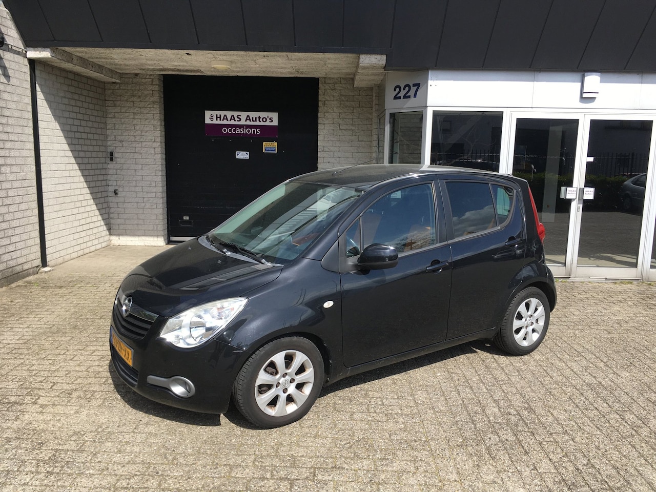 Opel Agila - 1.2 Enjoy / AIRCO / APK DECEMBER 2026 / ALU VELGEN / LEES TEKST - AutoWereld.nl