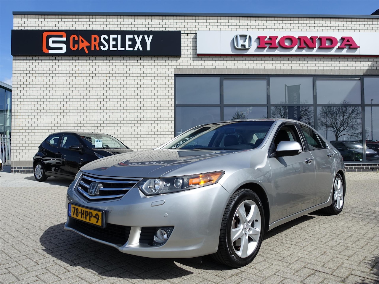 Honda Accord - ACCORD 2.4 i VTEC SEDAN AUTOMAAT + ADAS +TREKHAAK - AutoWereld.nl